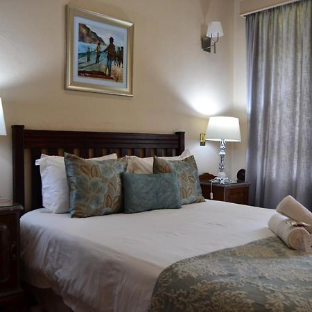 King'S Highway Guest House 西萨默塞特 外观 照片