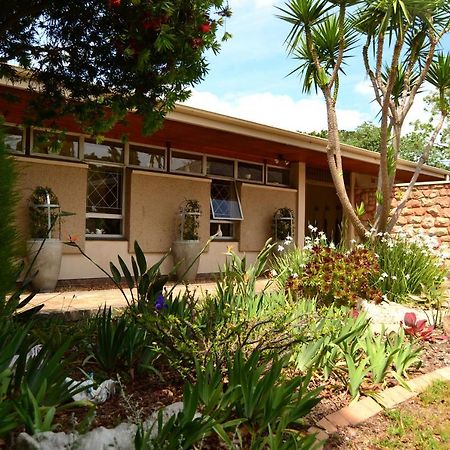 King'S Highway Guest House 西萨默塞特 外观 照片